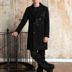 Manteau croisé noir brodé – Image 3